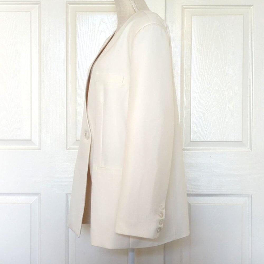 Source Unknown Cream Blazer with Modern Tailored … - image 2